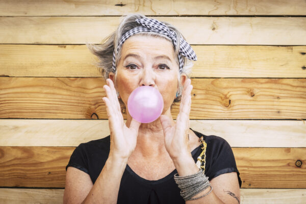 How to Find Senior Women: Senior Dating Sites